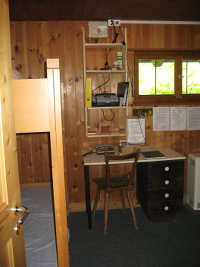 Leiterzimmer mit 4 Betten